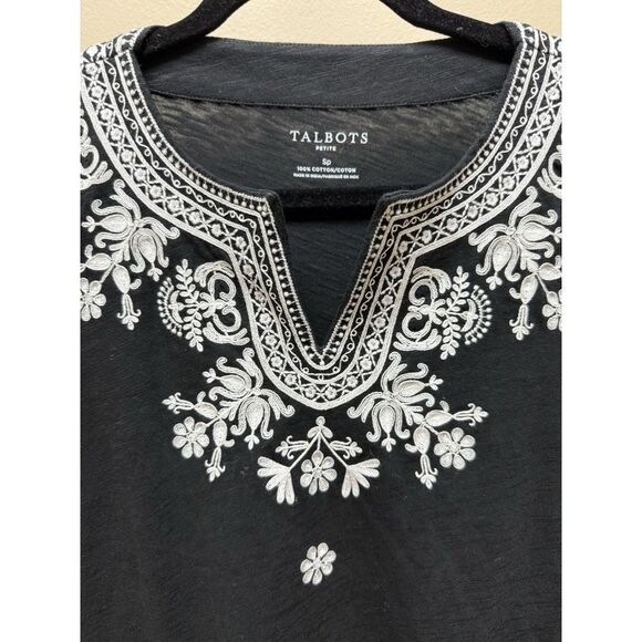 TALBOTS Womens Floral Embroidered Split V-Neck 3/4 Sleeve Slub Tunic Top Sz Sp - Picture 3 of 11